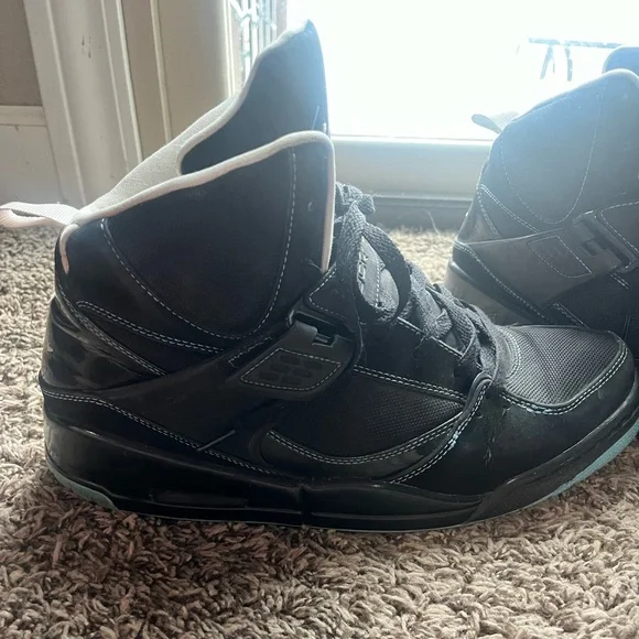 Men’s Flight Air Jordans size 13 - Picture 4 of 6